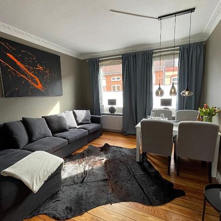 基尔Altbaucharme Deluxe Mit Balkon In Zentraler Lage公寓 外观 照片